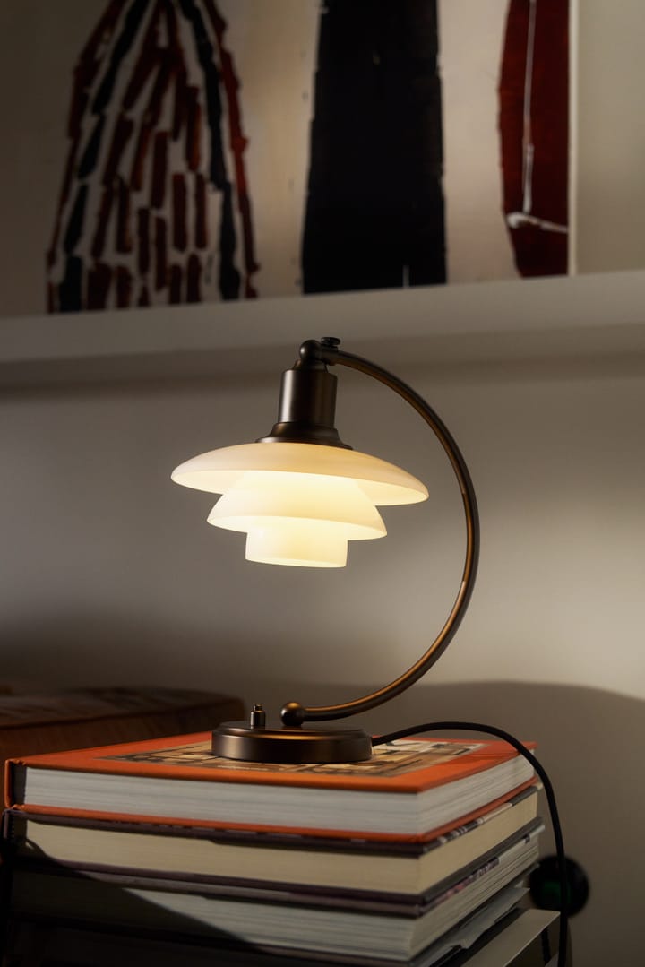 PH 2/2 Luna tafellamp, Aged brass-opaalglas Louis Poulsen