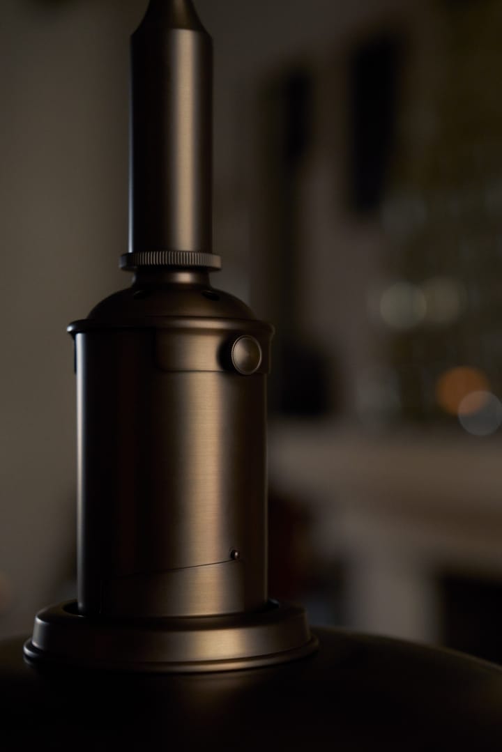 PH 3/3 Luna hanglamp, Aged brass-opaalglas Louis Poulsen