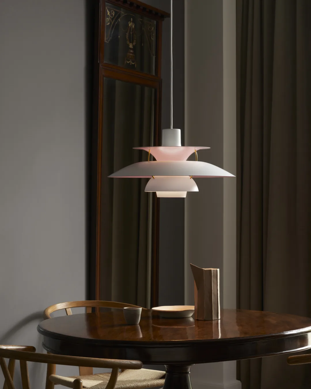 PH 5 Anniversary edition hanglamp, Matte white-pale rose Louis Poulsen