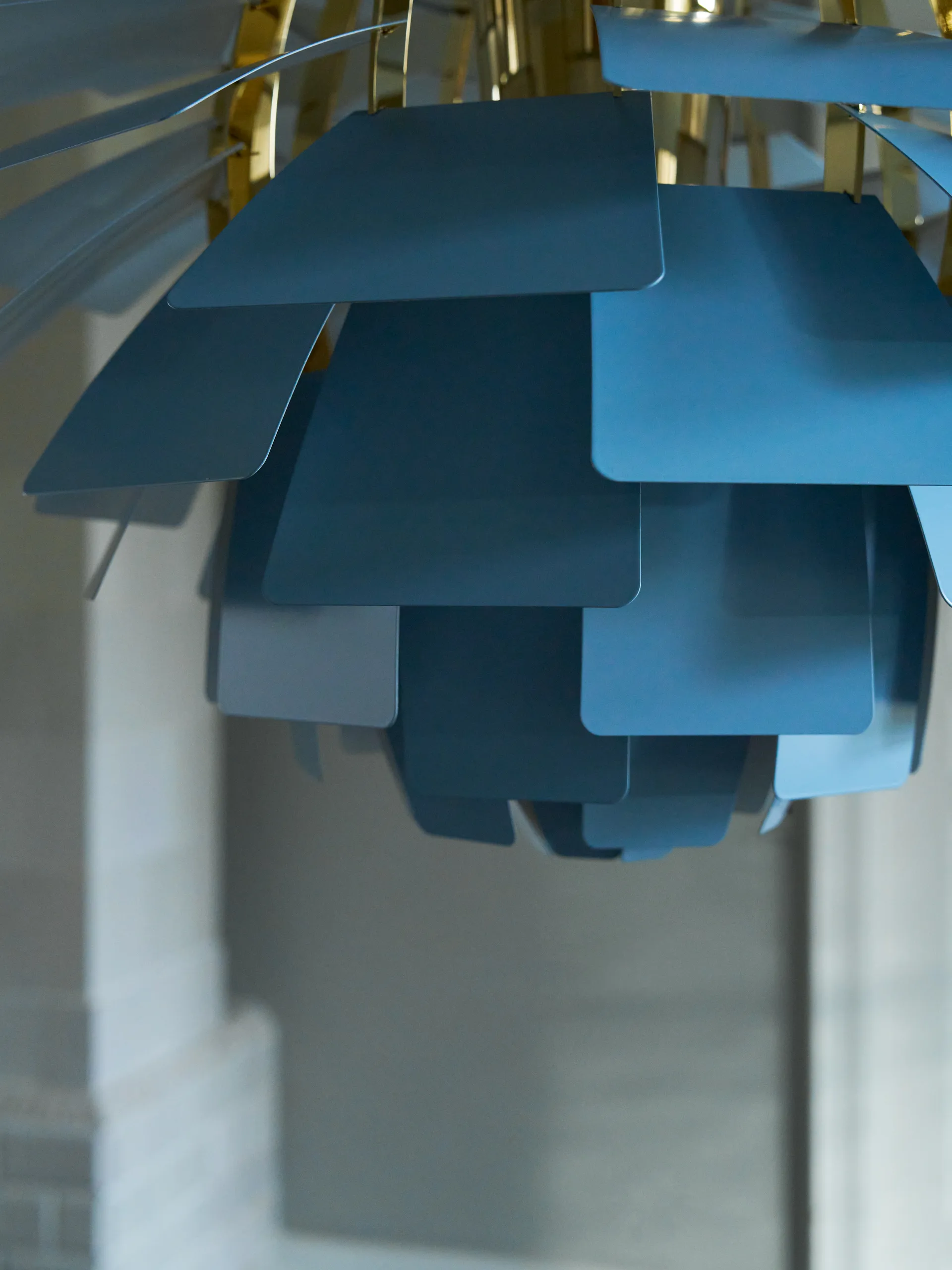 PH Artichoke hanglamp Ø48 cm, Dusty blue-brass metallised Louis Poulsen
