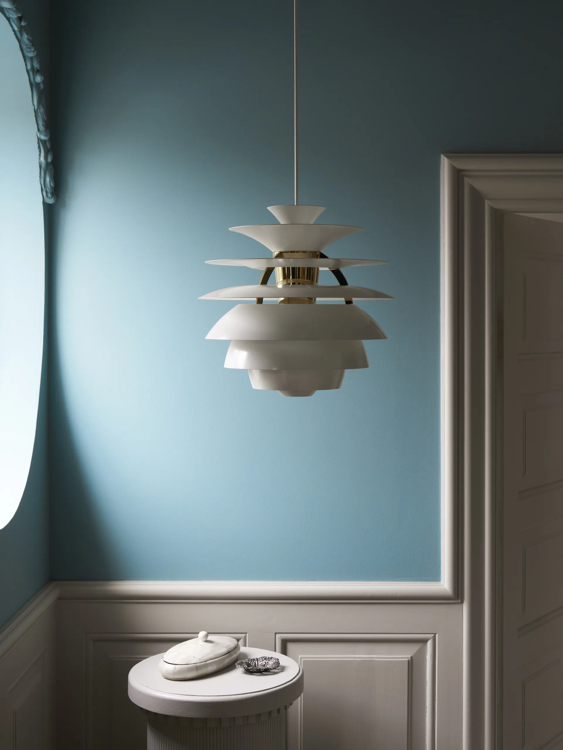 PH Snowball hanglamp, Dusty blue-brass Louis Poulsen