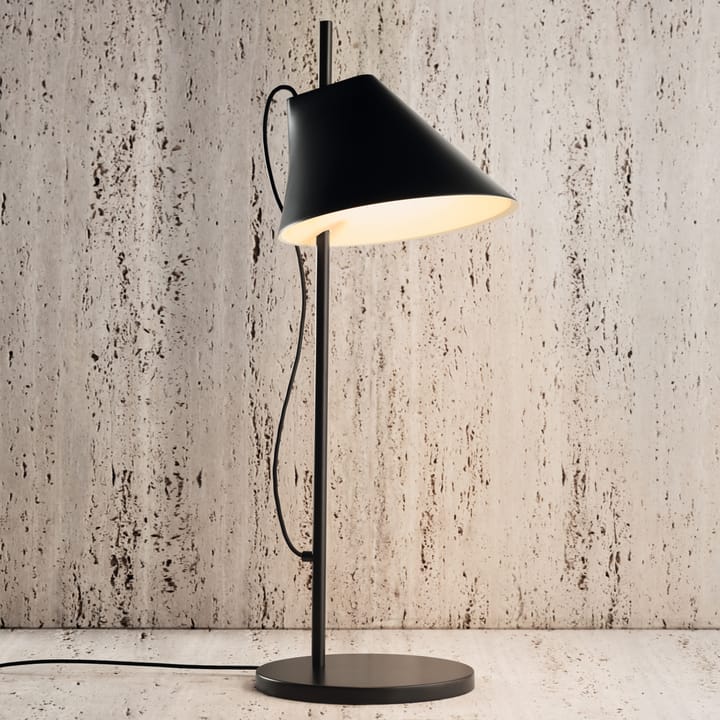 Yuh tafellamp, Zwart Louis Poulsen