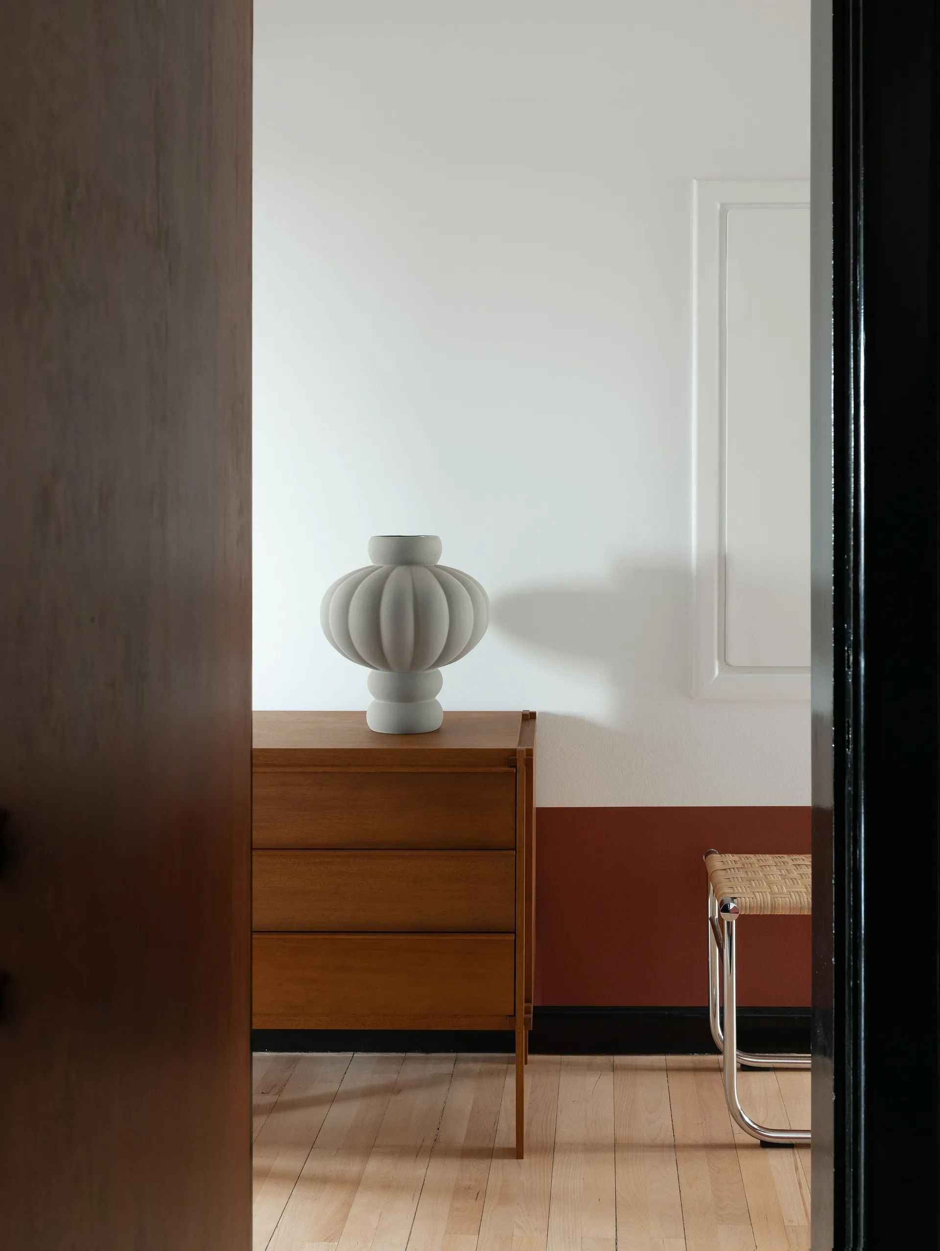 Balloon vaas 40 cm, Sanded Grey Louise Roe