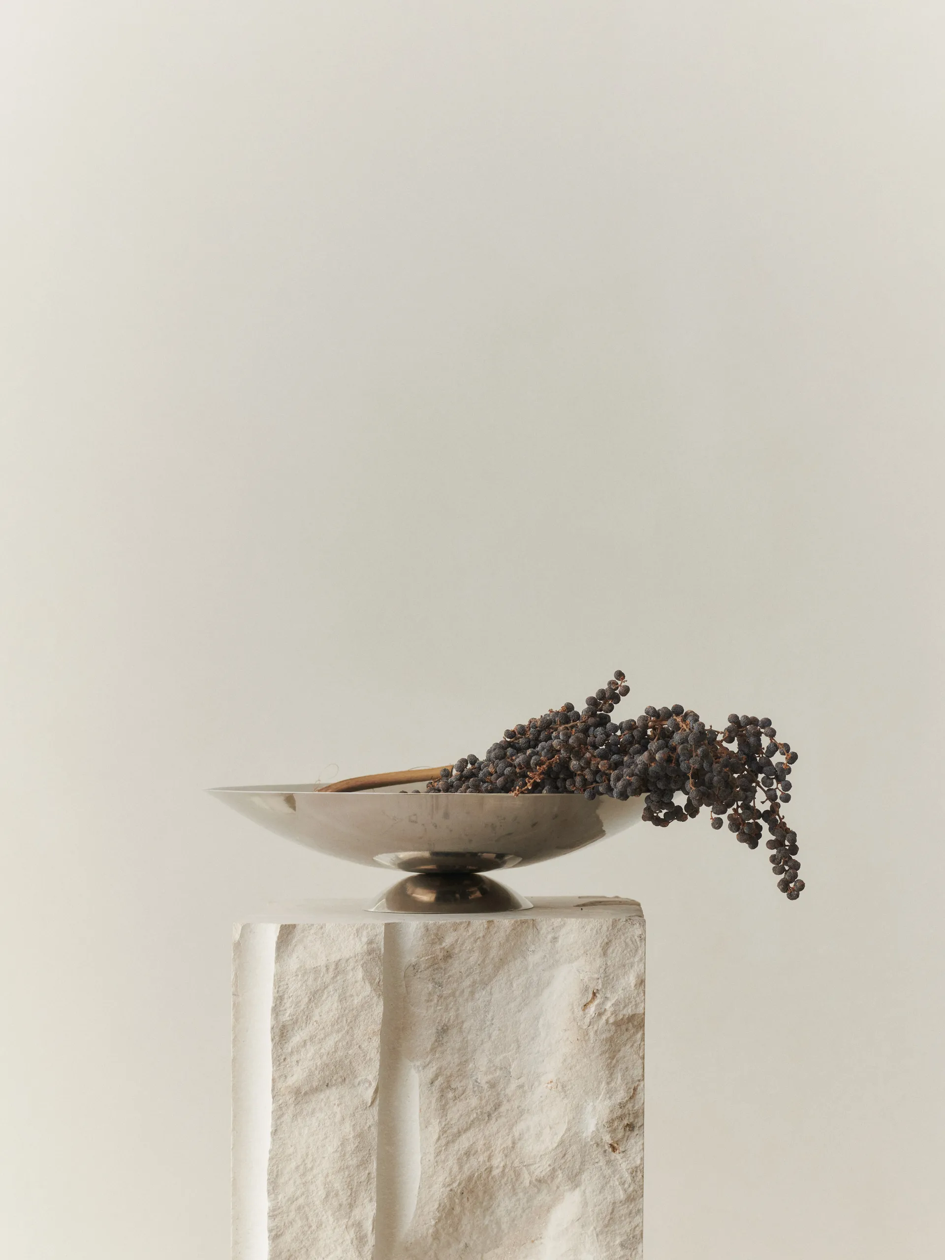 Metal grape dienblad Ø36 cm, Roestvrij staal Louise Roe