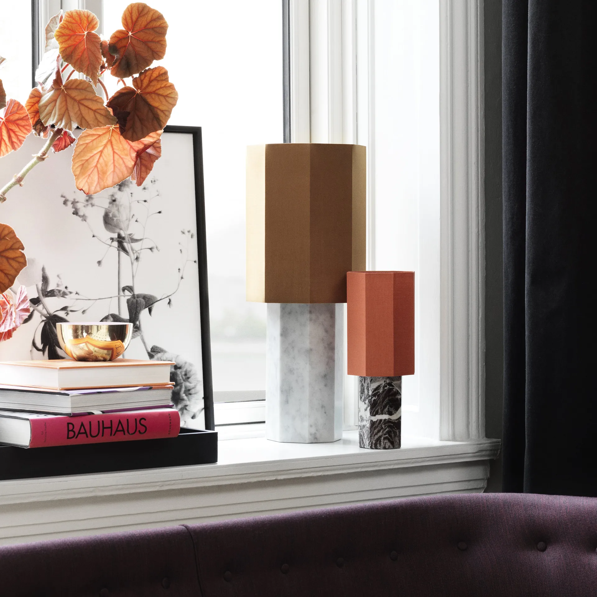 The eight over eight lampvoet, Wit marmer Louise Roe