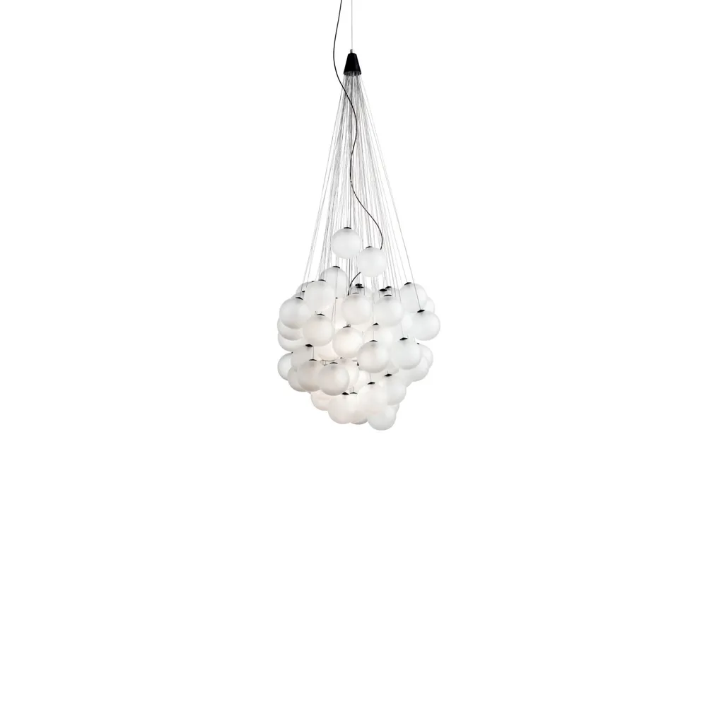 Stochastic hanglamp, opal, 48 bollen Luceplan