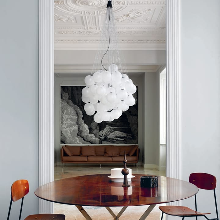 Stochastic hanglamp, opal, 72 bollen Luceplan