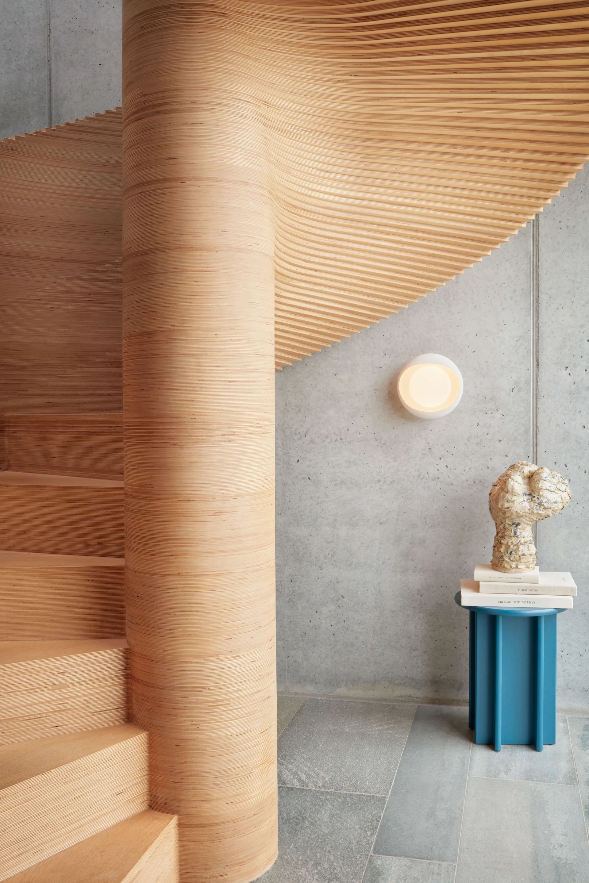 Cornea 220 wandlamp, White LYFA