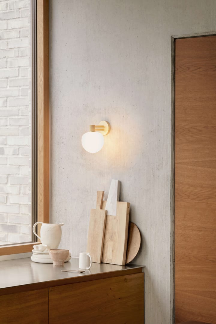 Memoir 120 wandlamp, Brass LYFA