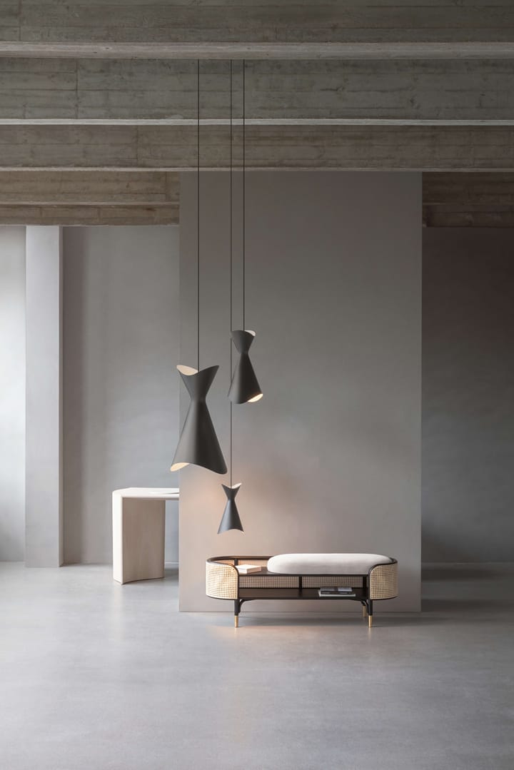 Ninotchka 195 hanglamp, Black LYFA