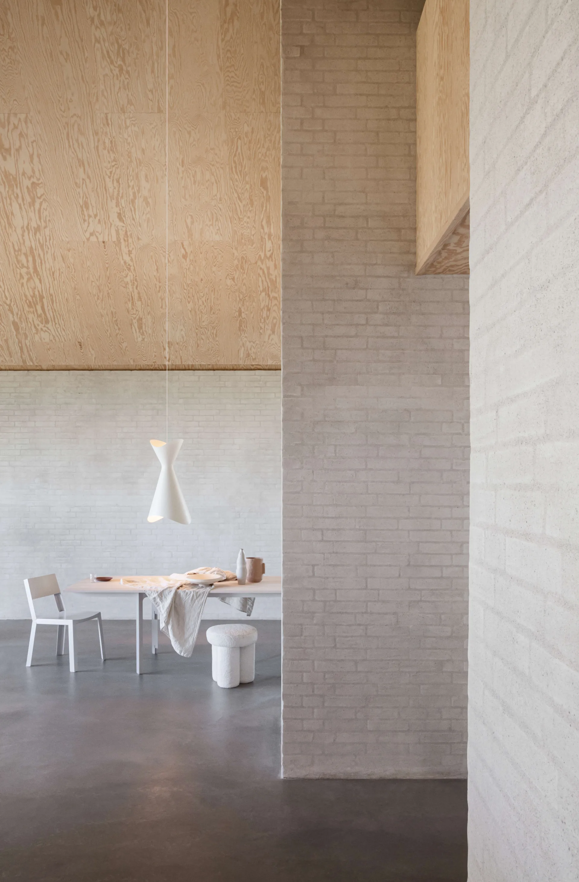 Ninotchka 425 hanglamp, White LYFA