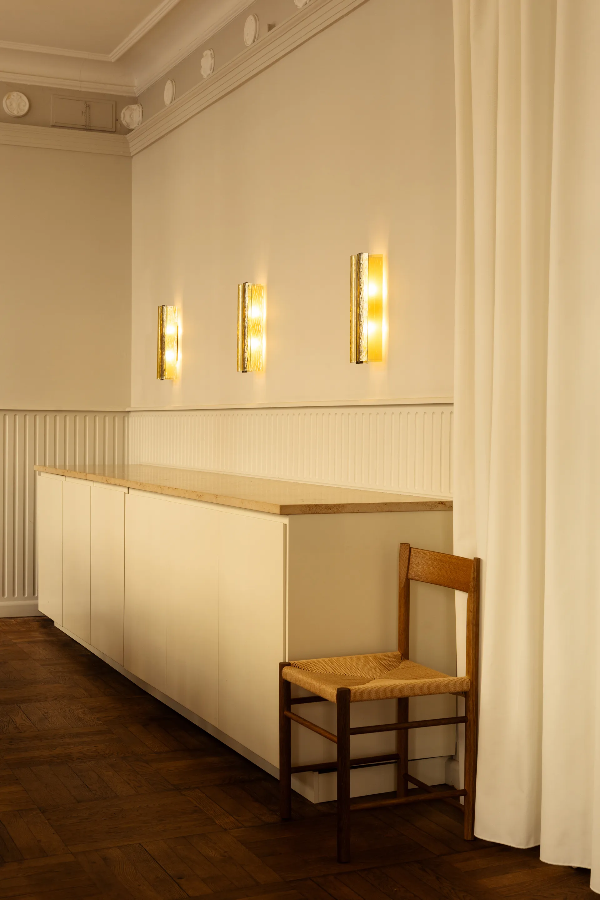 Ryff wandlamp, Brons LYFA