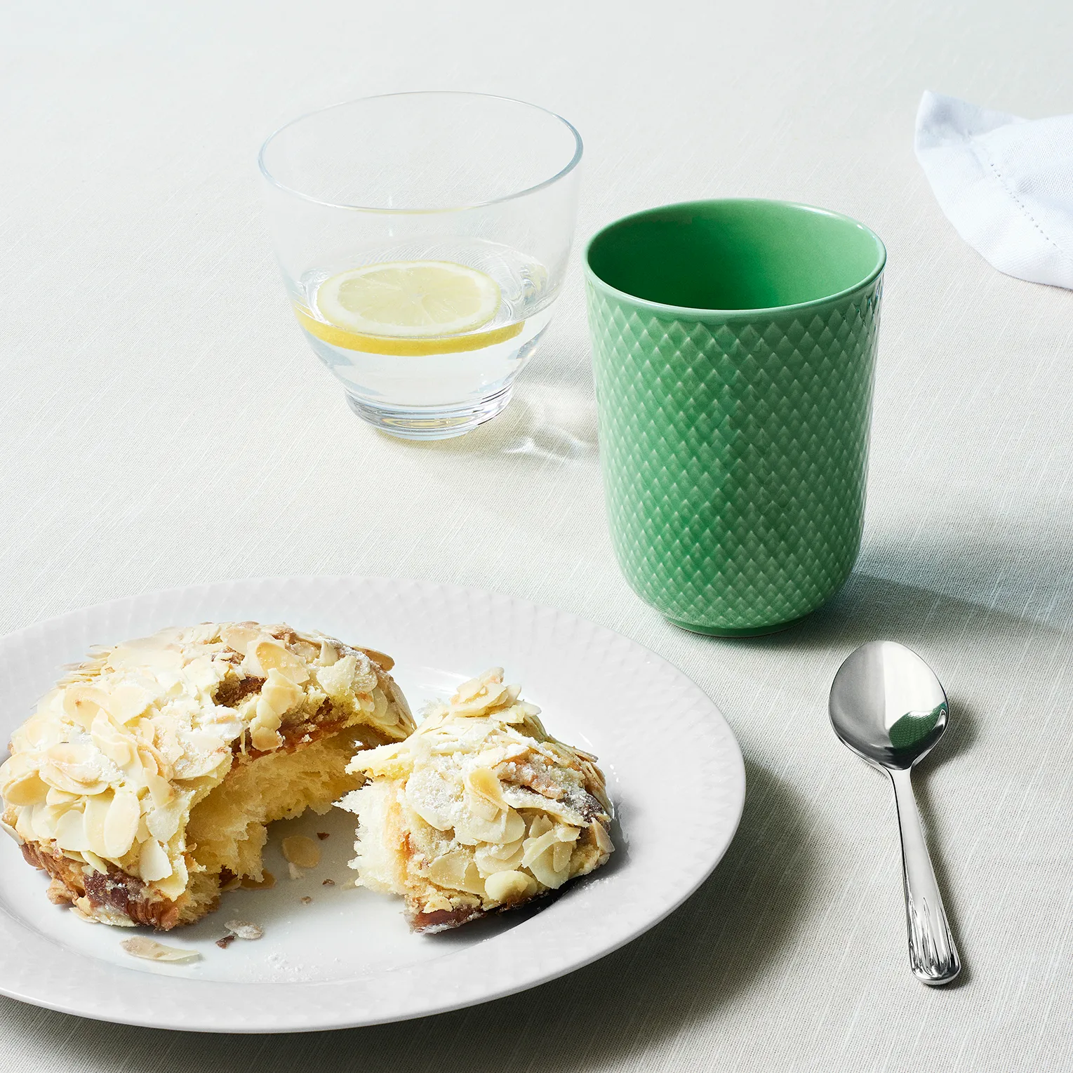 Rhombe beker zonder oor 33 cl, Groen Lyngby Porcelæn