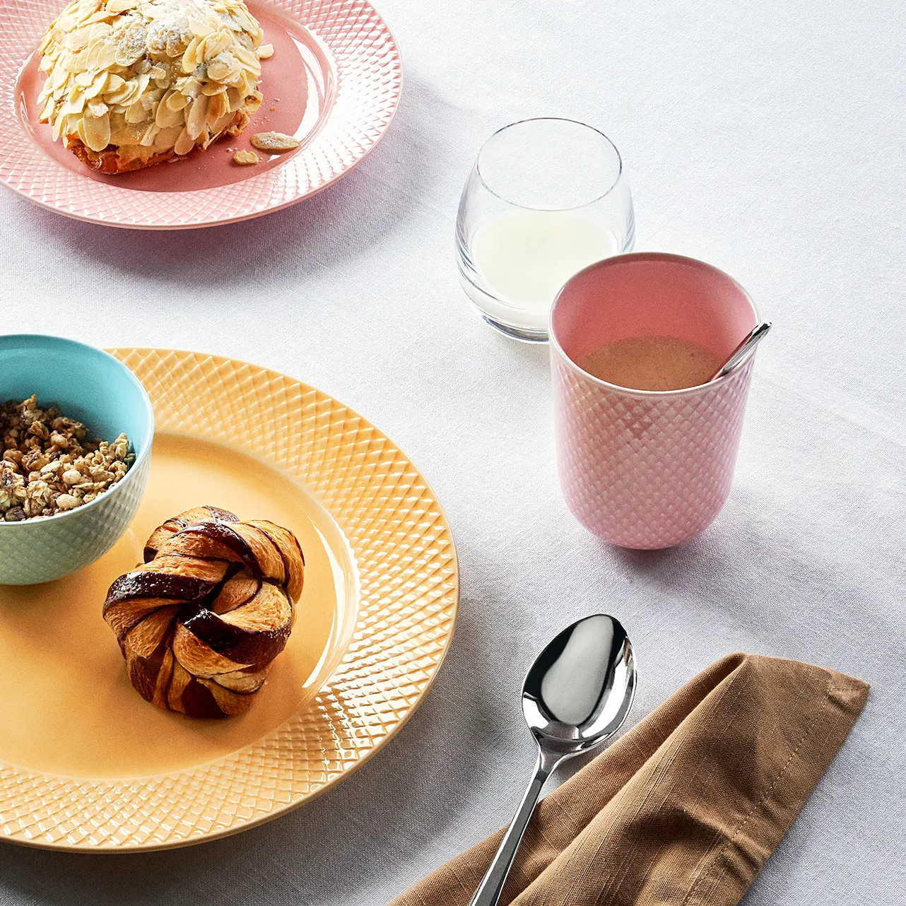 Rhombe beker zonder oor 33 cl, Roze Lyngby Porcelæn