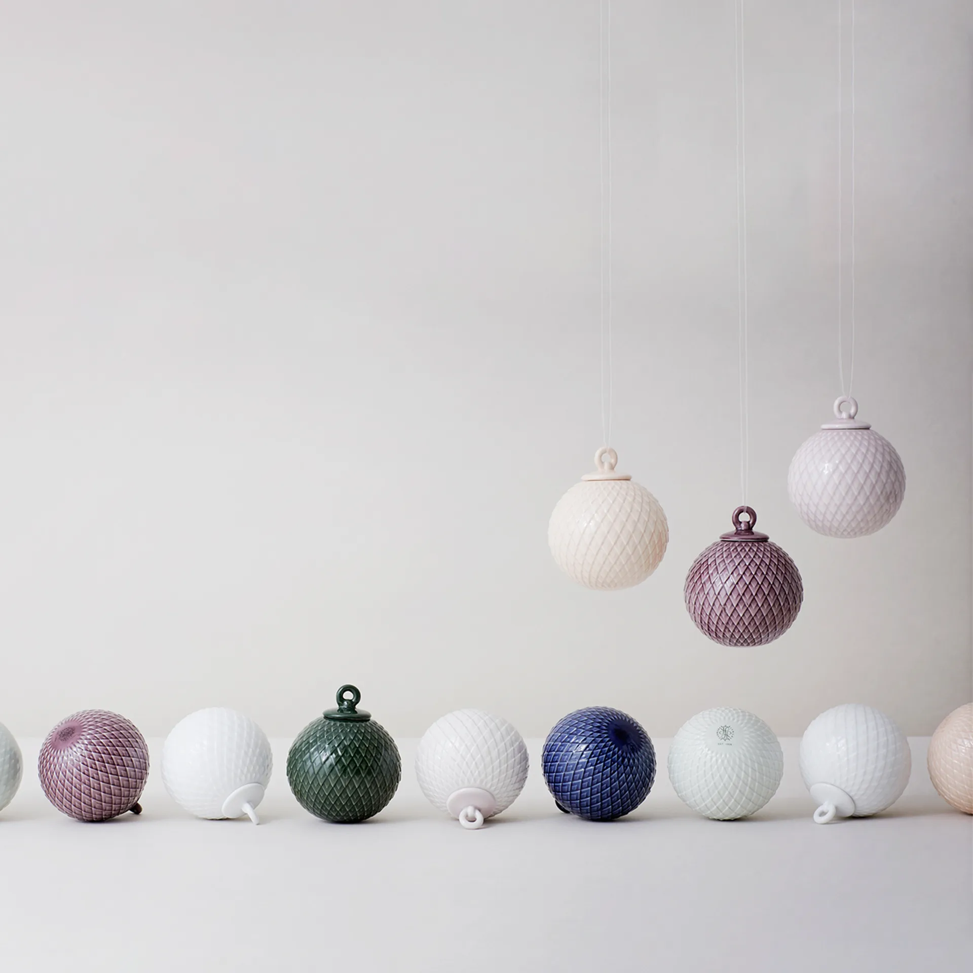 Rhombe kerstbal Ø7 cm, Rood Lyngby Porcelæn