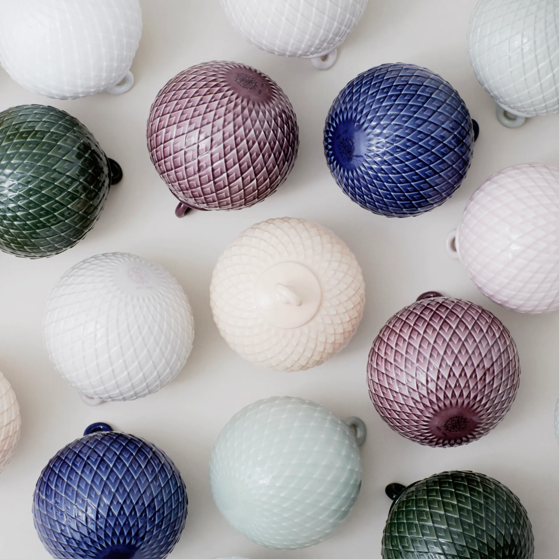 Rhombe kerstbal Ø7 cm, wit Lyngby Porcelæn
