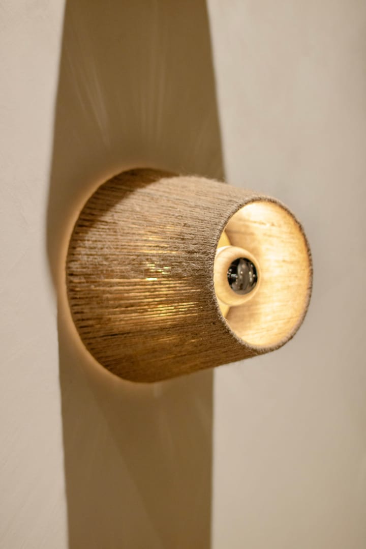 Ro Closed wandlamp, Jute Made By Hand