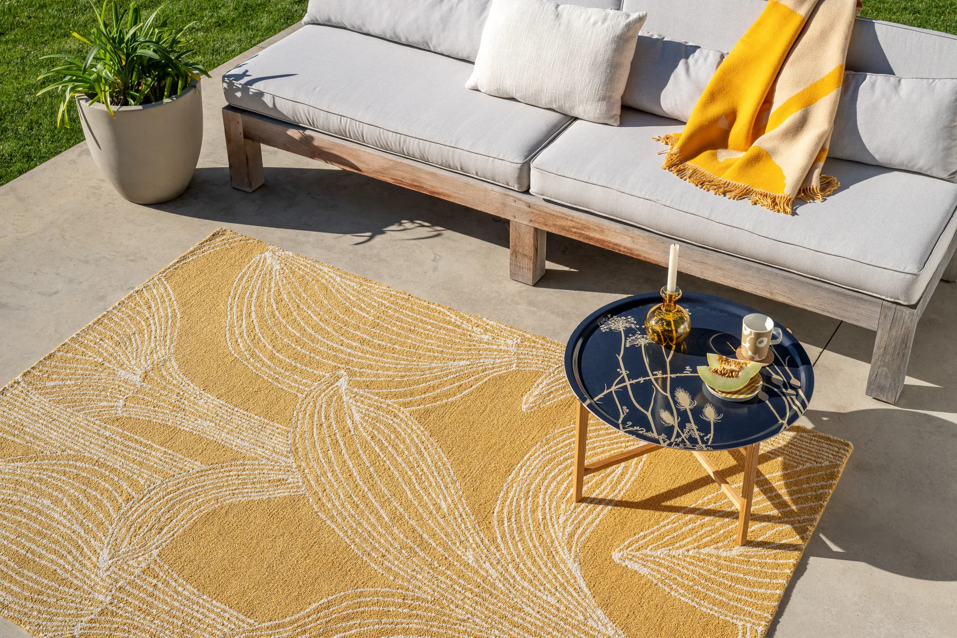 Kukat puhkeavat vloerkleed outdoor, Straw, 200x280 cm Marimekko