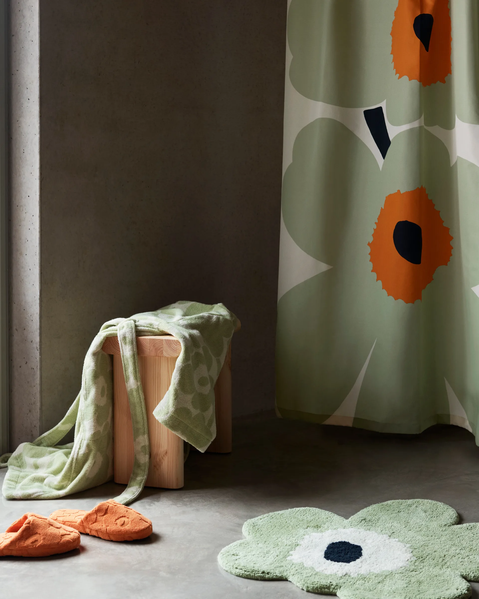 Unikko badmat 73x74 cm, Sage-off white Marimekko