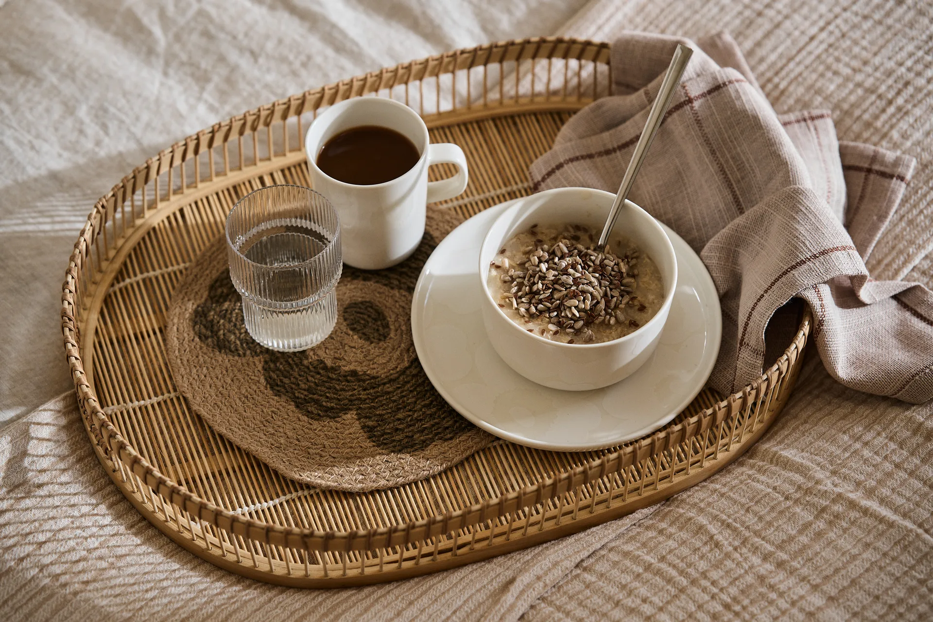 Unikko pannenlap jute Ø25 cm, Beige-groen Marimekko