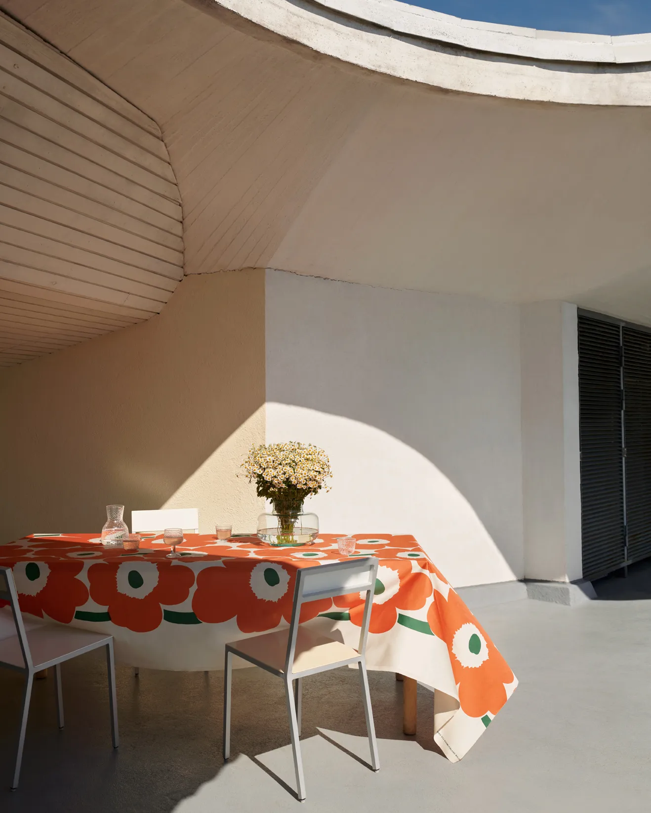 Urna vaas 21 cm, Cool pale aqua Marimekko