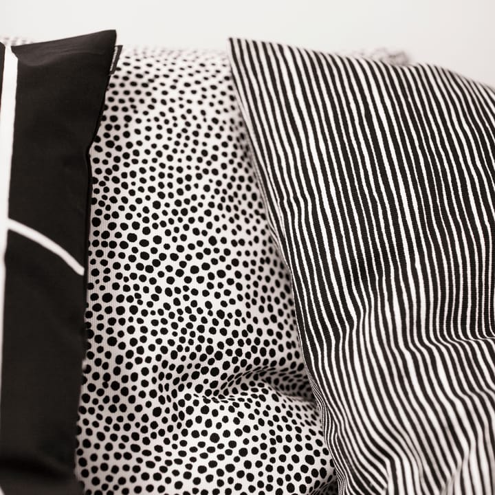 Varvunraita kussenhoes, zwart-wit Marimekko