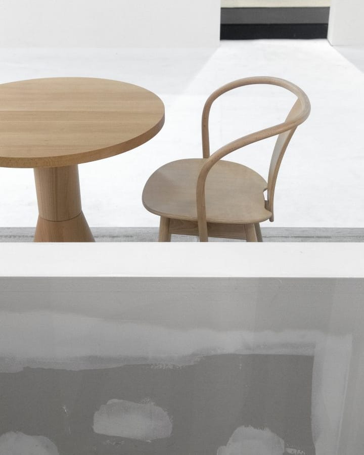 Draft eettafel Ø88 cm
, Beuken Massproductions