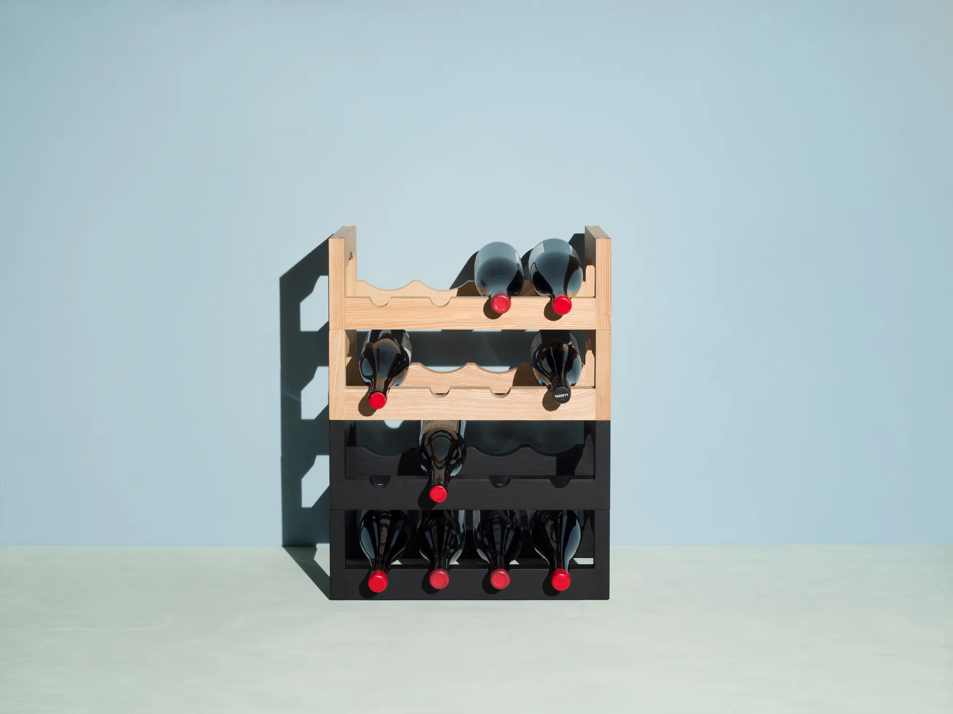 Silo stapelbaar wijnrek, Geolied essenhout Massproductions