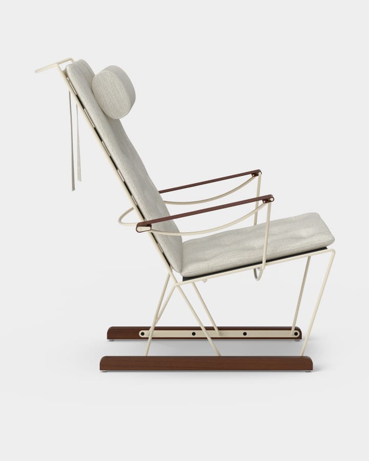 Spark Lounge Chair, ivory-walnootgebeitst beukenhout  - Romo Ruskin Quill 7757/10 - Massproductions