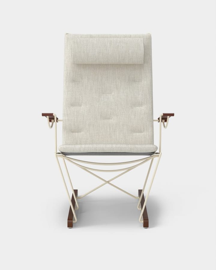 Spark Lounge Chair, ivory-walnootgebeitst beukenhout  - Romo Ruskin Quill 7757/10 - Massproductions