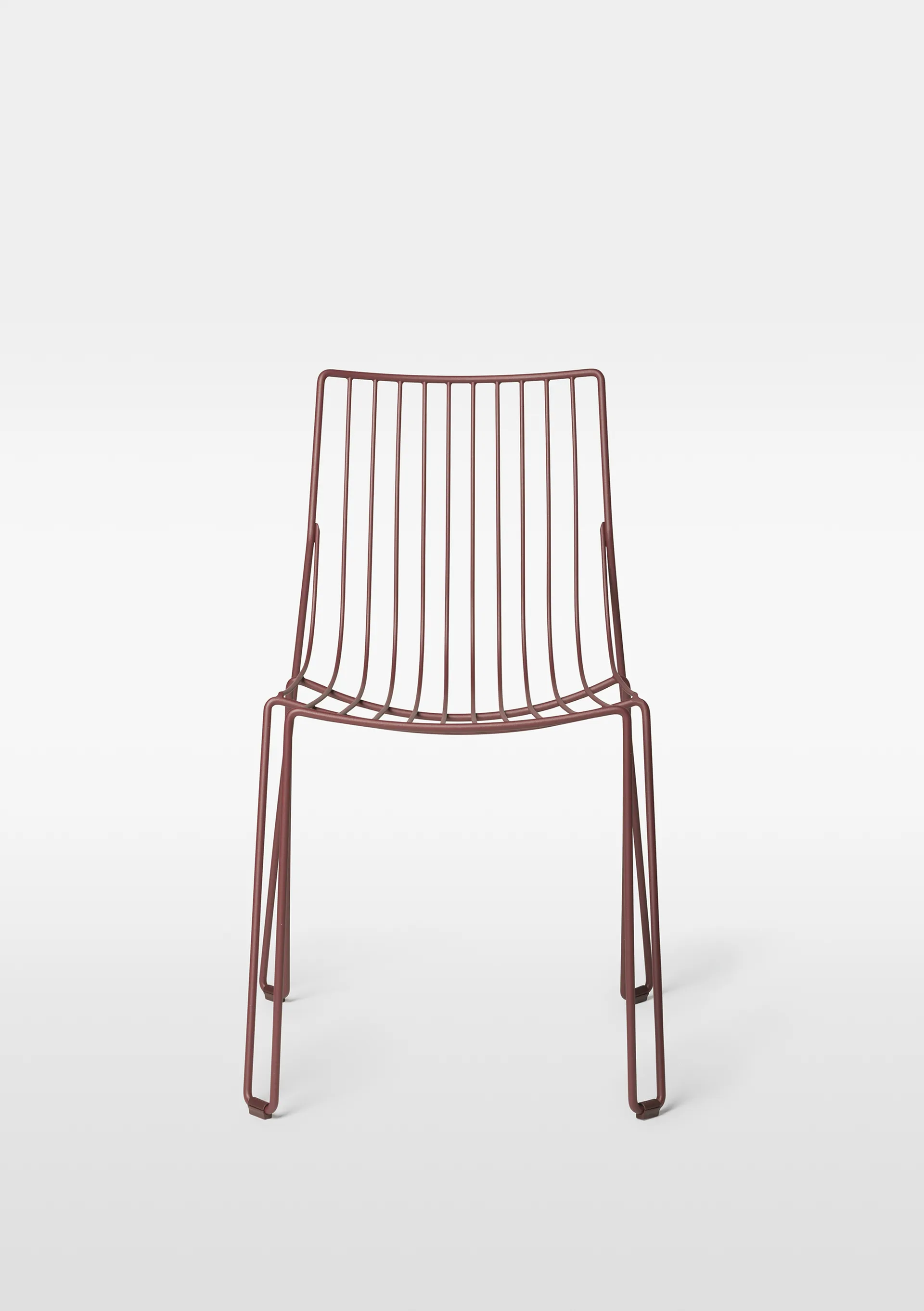 Tio stoel, Wine Red Massproductions