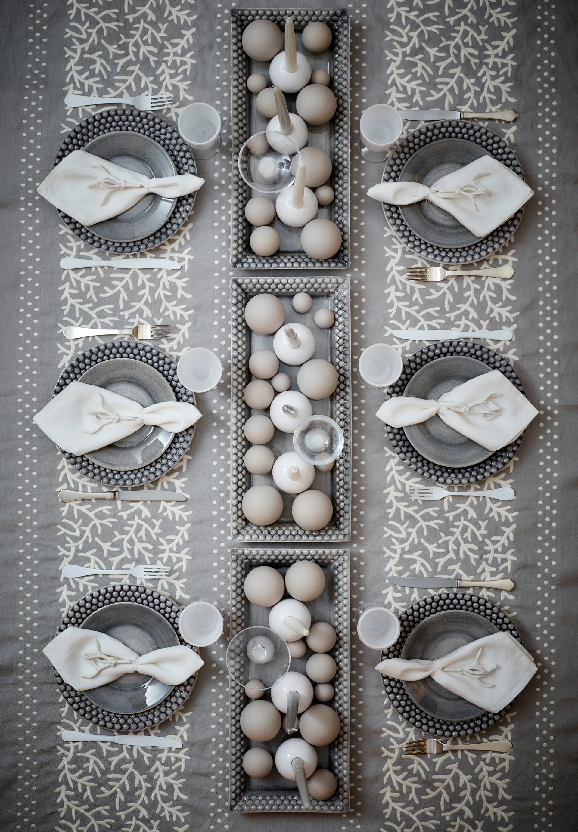 Bubbles bord, 28 cm, Grijs Mateus