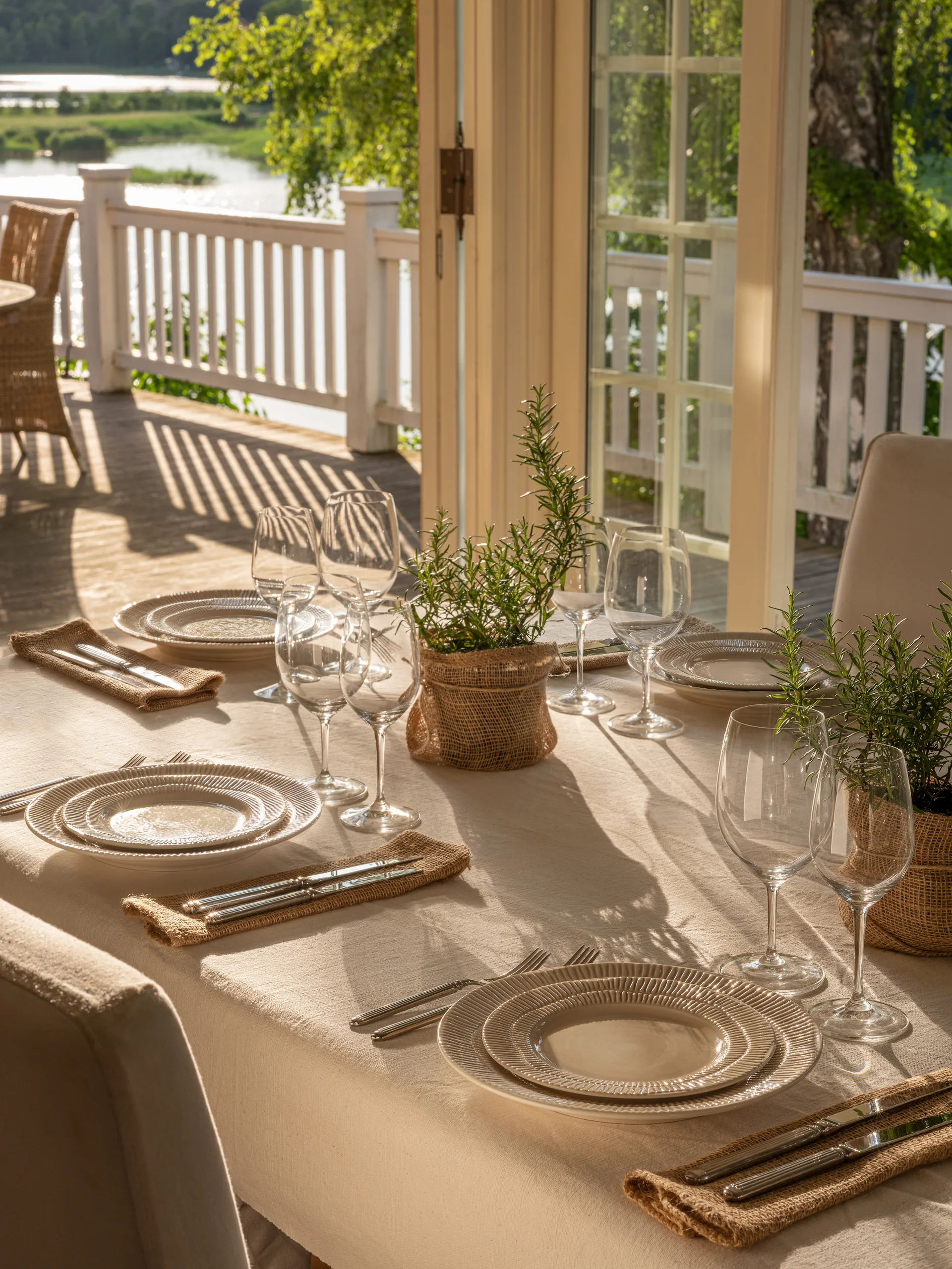 Stripes bord Ø21 cm, Sand Mateus