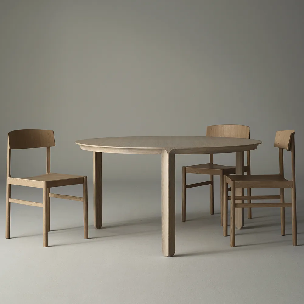 Amor eettafel rond, eik witgepigmenteerde hardwaxolie Mavis