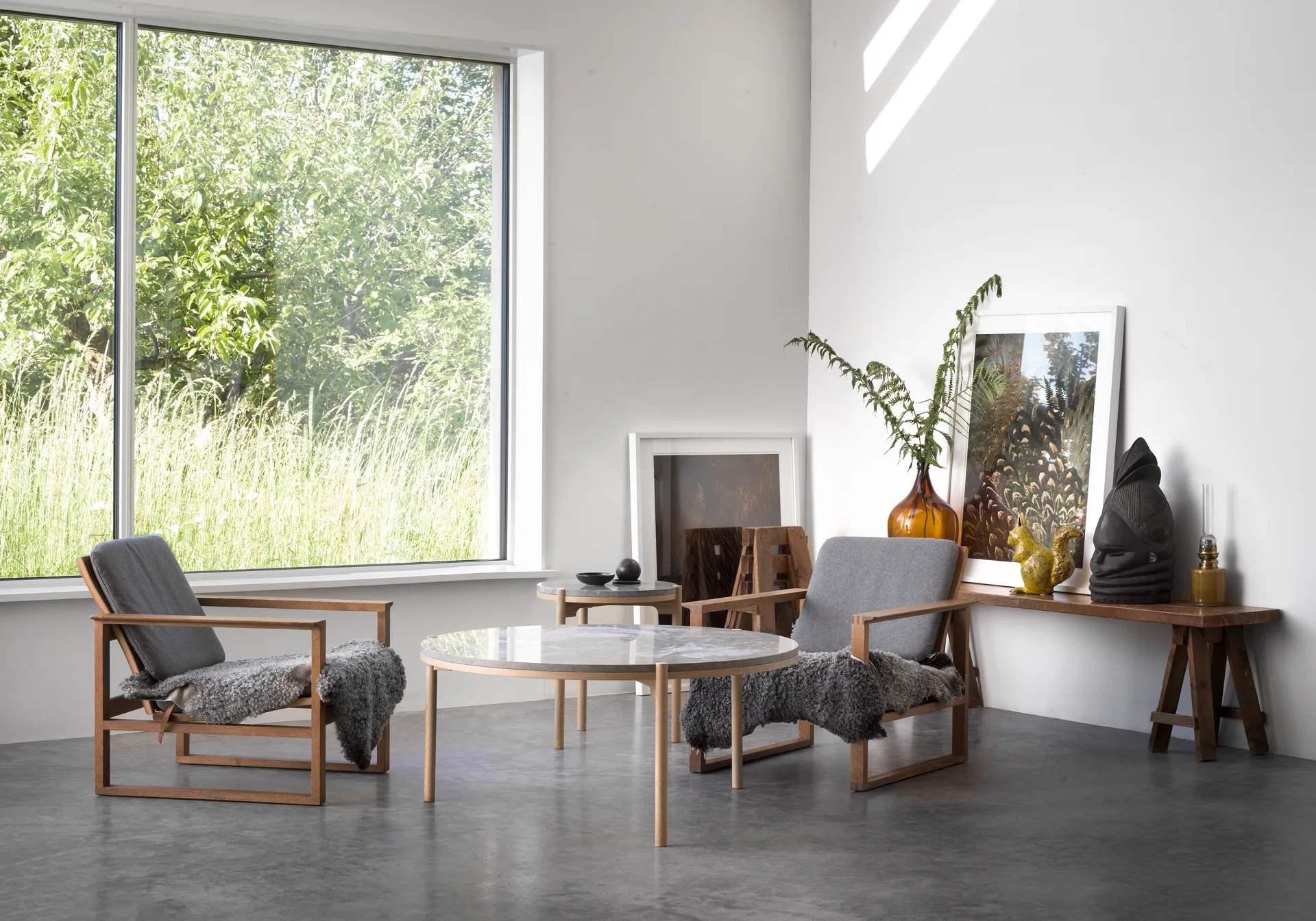 Dondo salontafel witgepigmenteerd eik Ø80 cm, Geslepen kalksteen Mavis