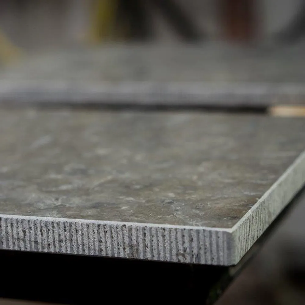 Höllviken bovenblad, marmer wit, voor mediabank Mavis