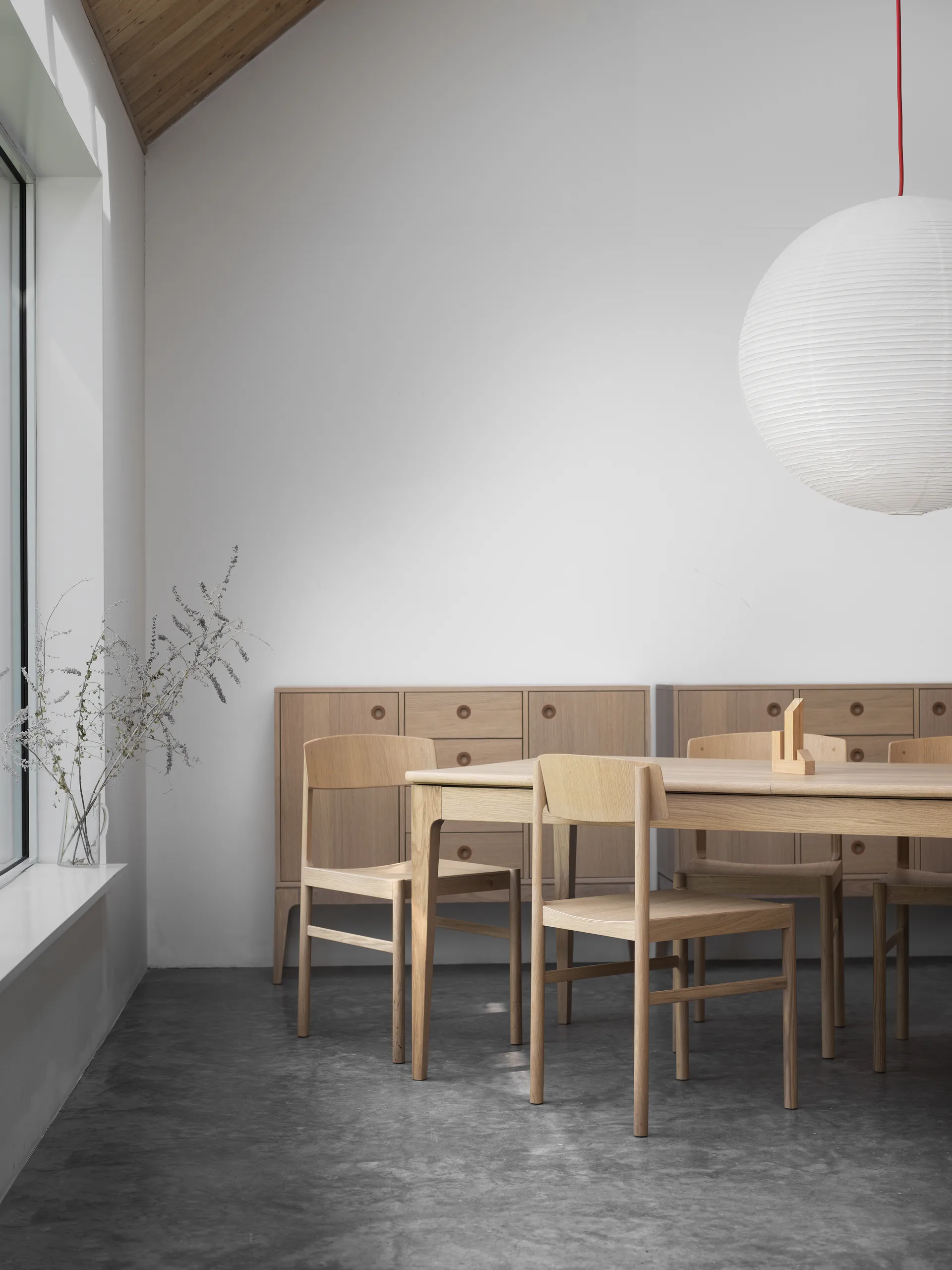 Höllviken eettafel, eiken witgepigmenteerd matte lak Mavis