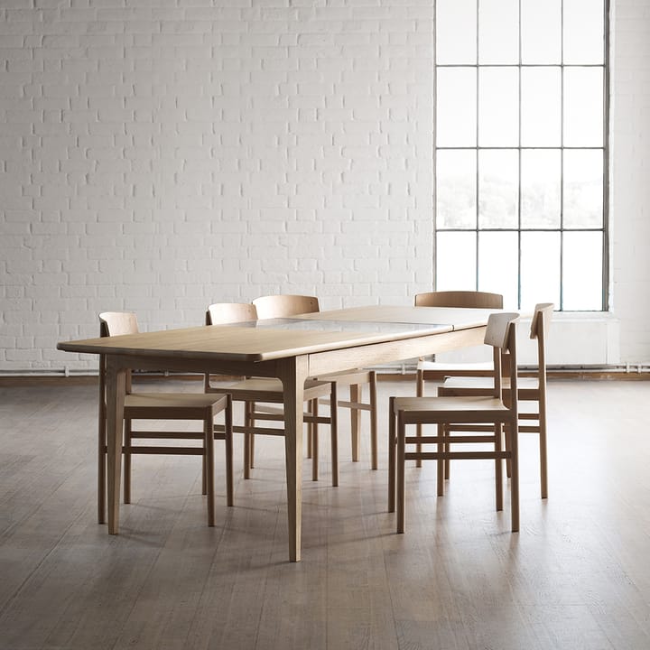 Höllviken eettafel, eiken witgepigmenteerd matte lak Mavis