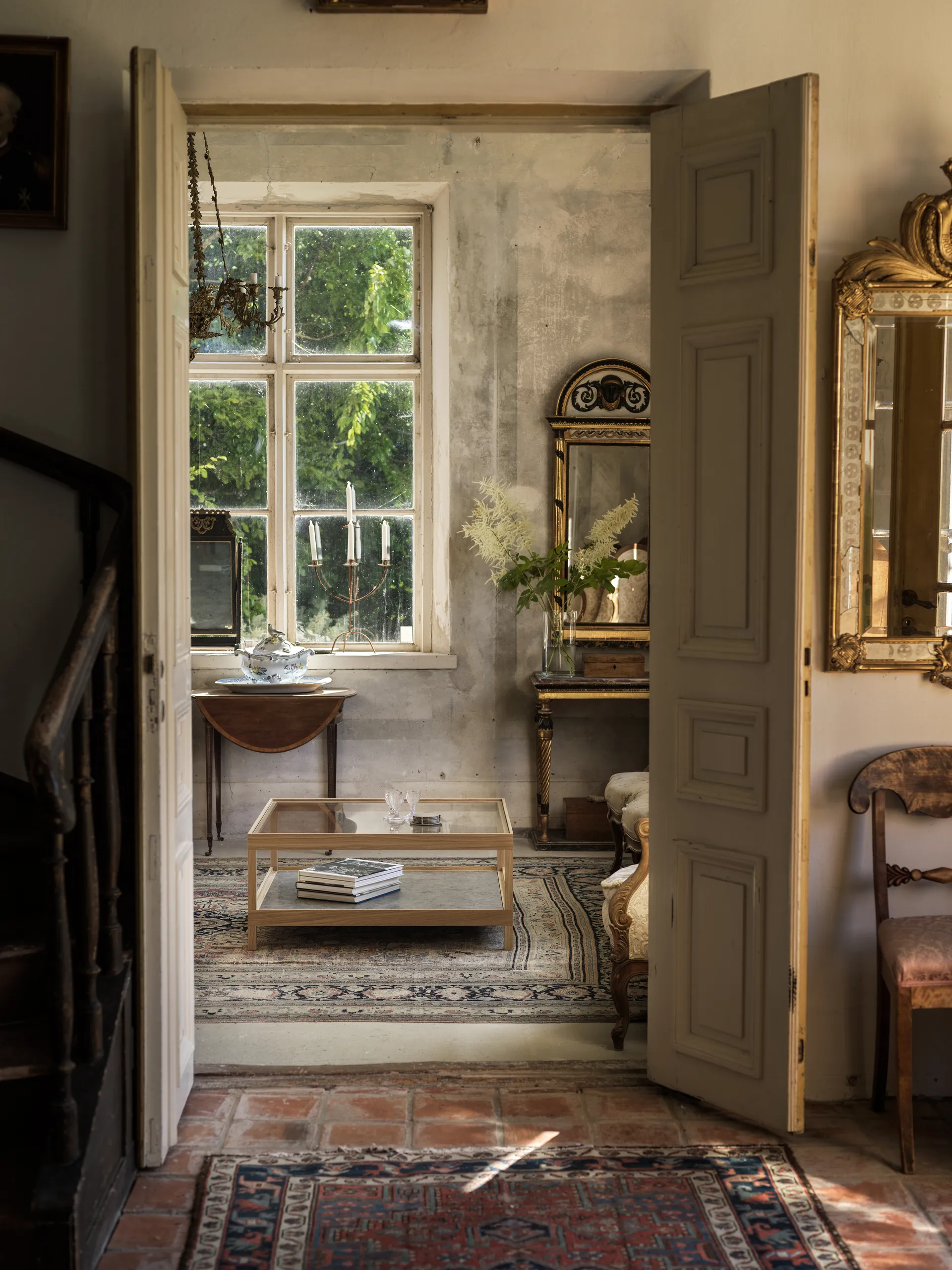 Ima salontafel 90x90 cm, Witpig. matgelakte eik, kalksteen Mavis