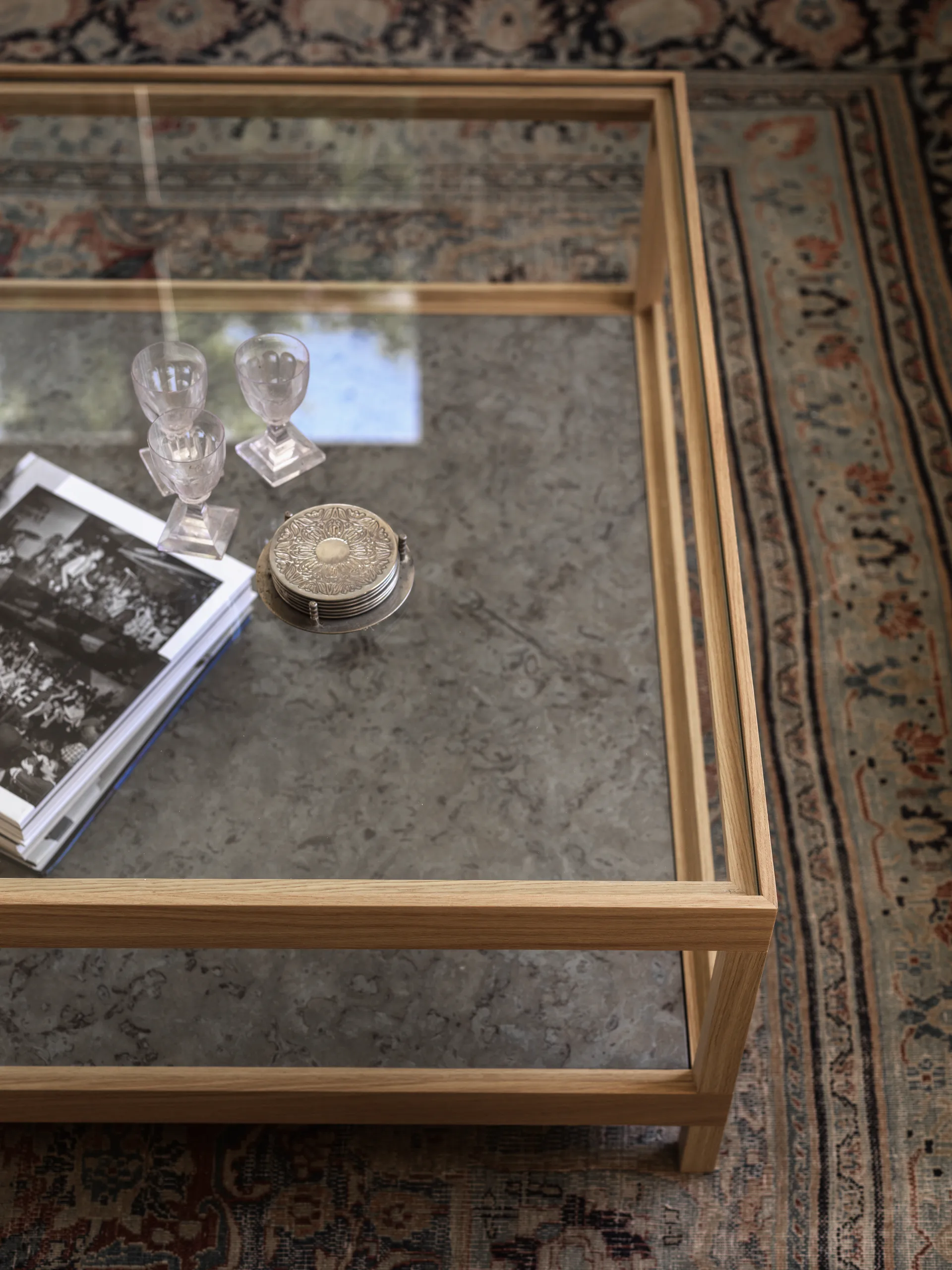 Ima salontafel 90x90 cm, Witpig. matgelakte eik, kalksteen Mavis