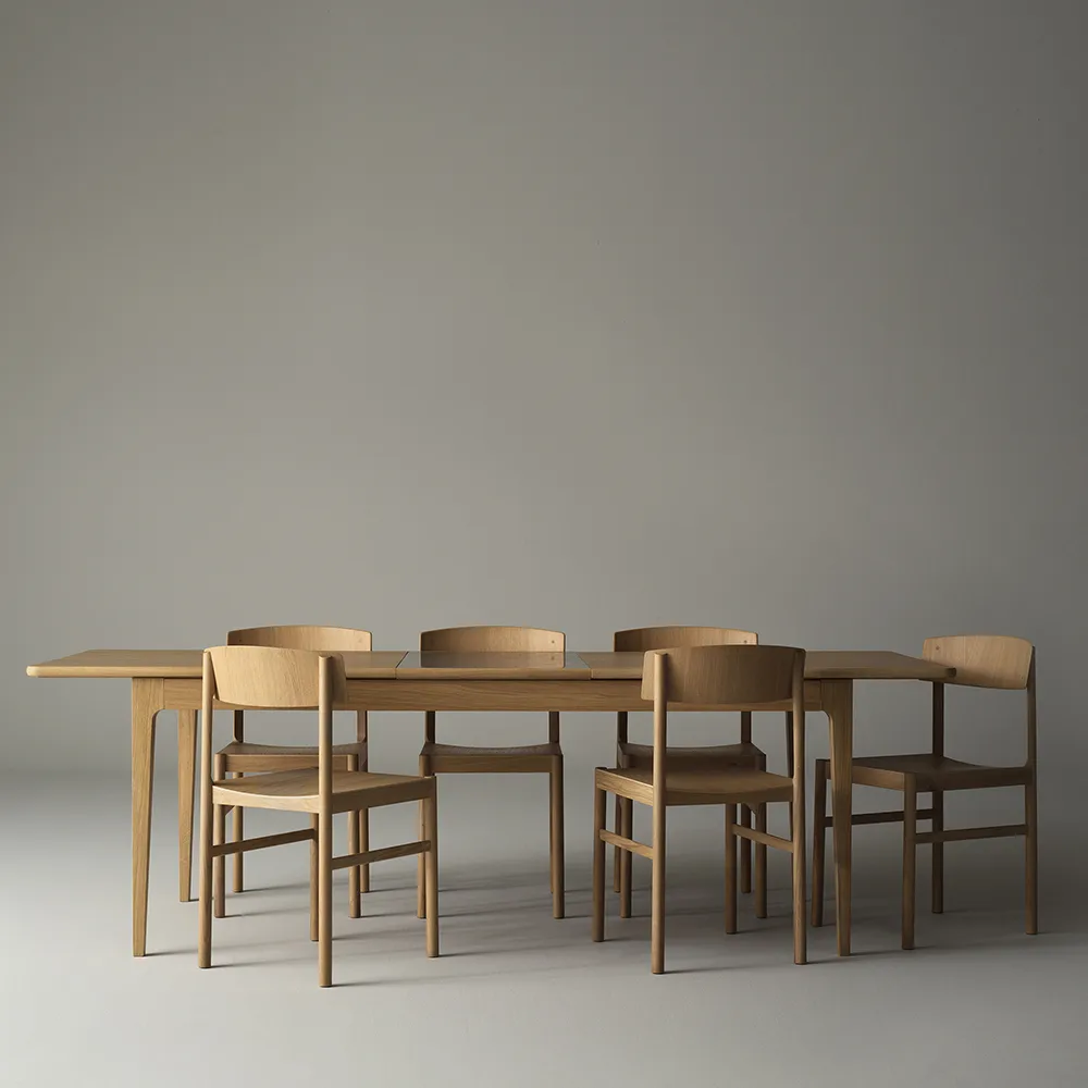 Rode stoel, Witgepigmenteerde matte gelakte eik Mavis