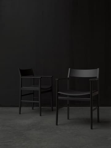 Siza armstoel - Zwart gelaagd essen-leer zitting - Mavis