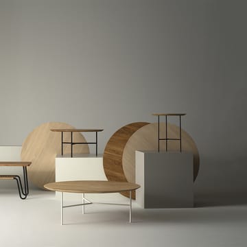 Tribeca bijzettafel - eik olie rustiek, witte poten, ø47 cm - Mavis