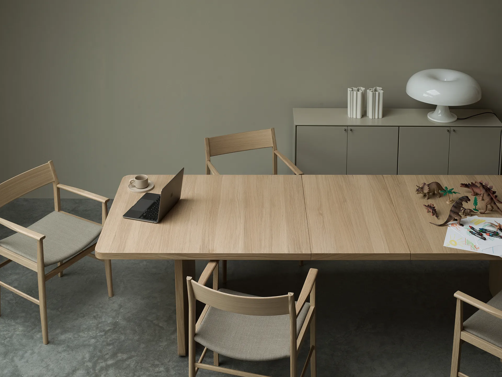 Volt dressoir 80x148 cm, Beige-roestvrij staal Mavis