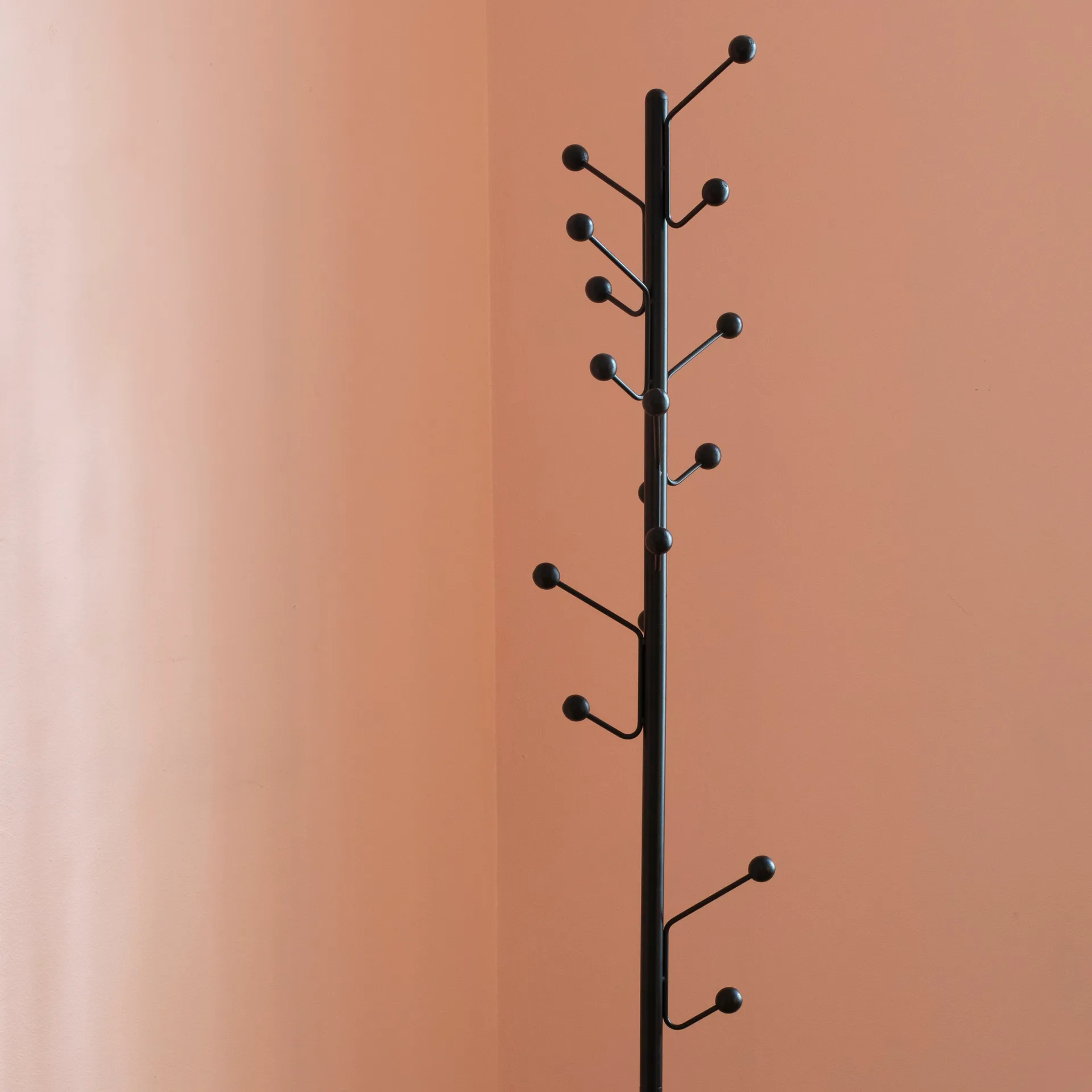 Bill Floor kapstok, Zwart Maze