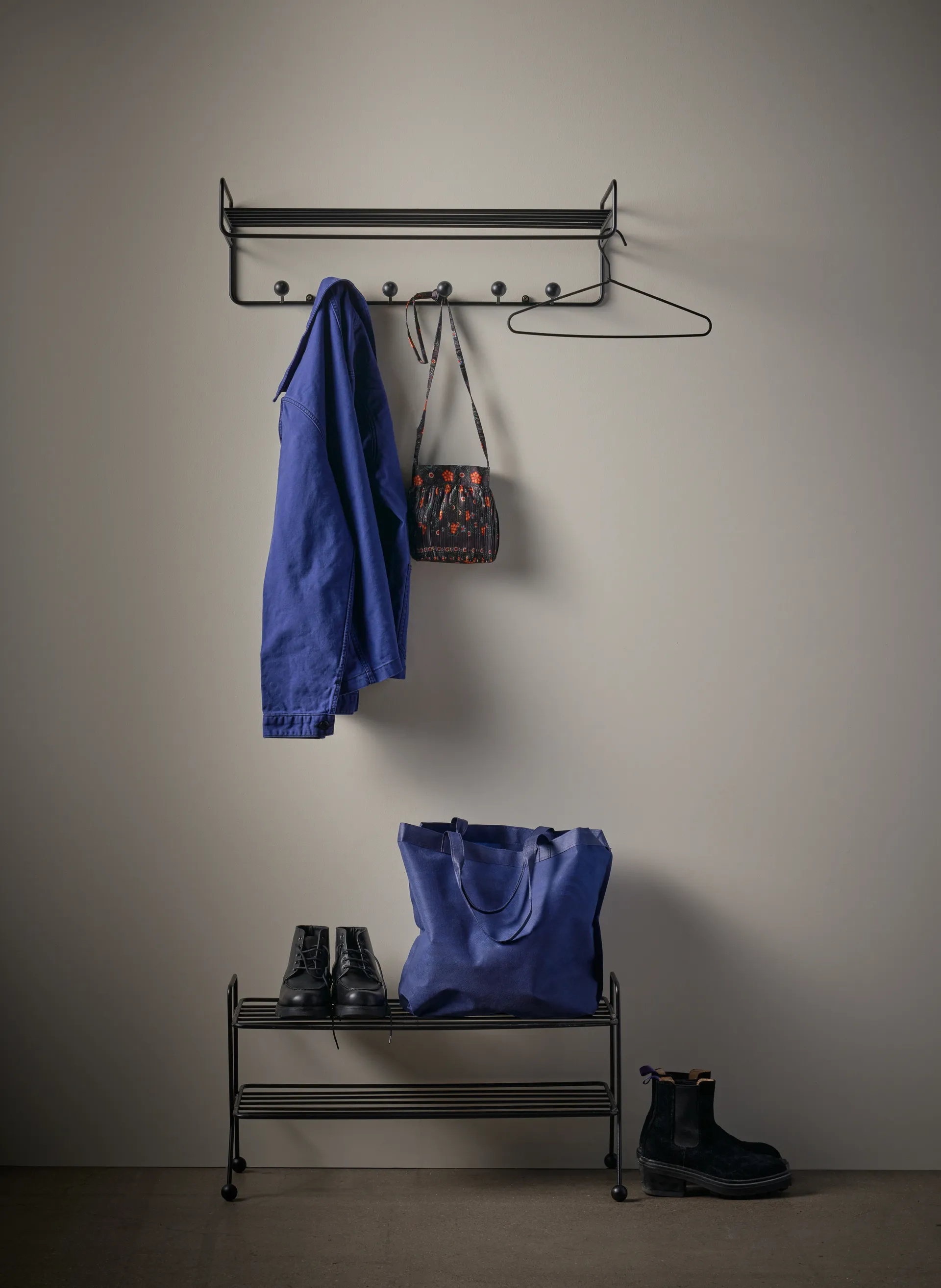 Bill Hat rack hoedenplank, Zwart Maze