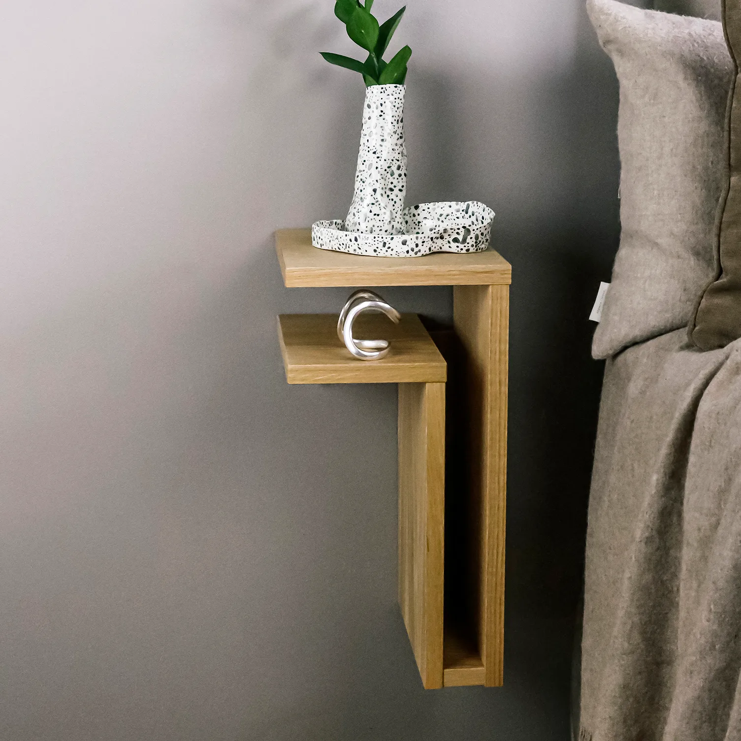 F-shelf muurplank eikenhout, Plank naar links Maze