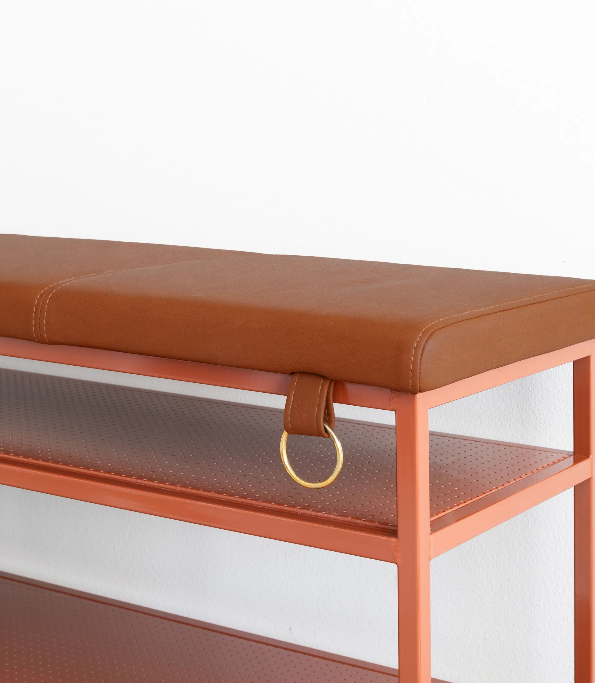 Nancy schoenenrek, Cinnamon-vintage cognac Maze