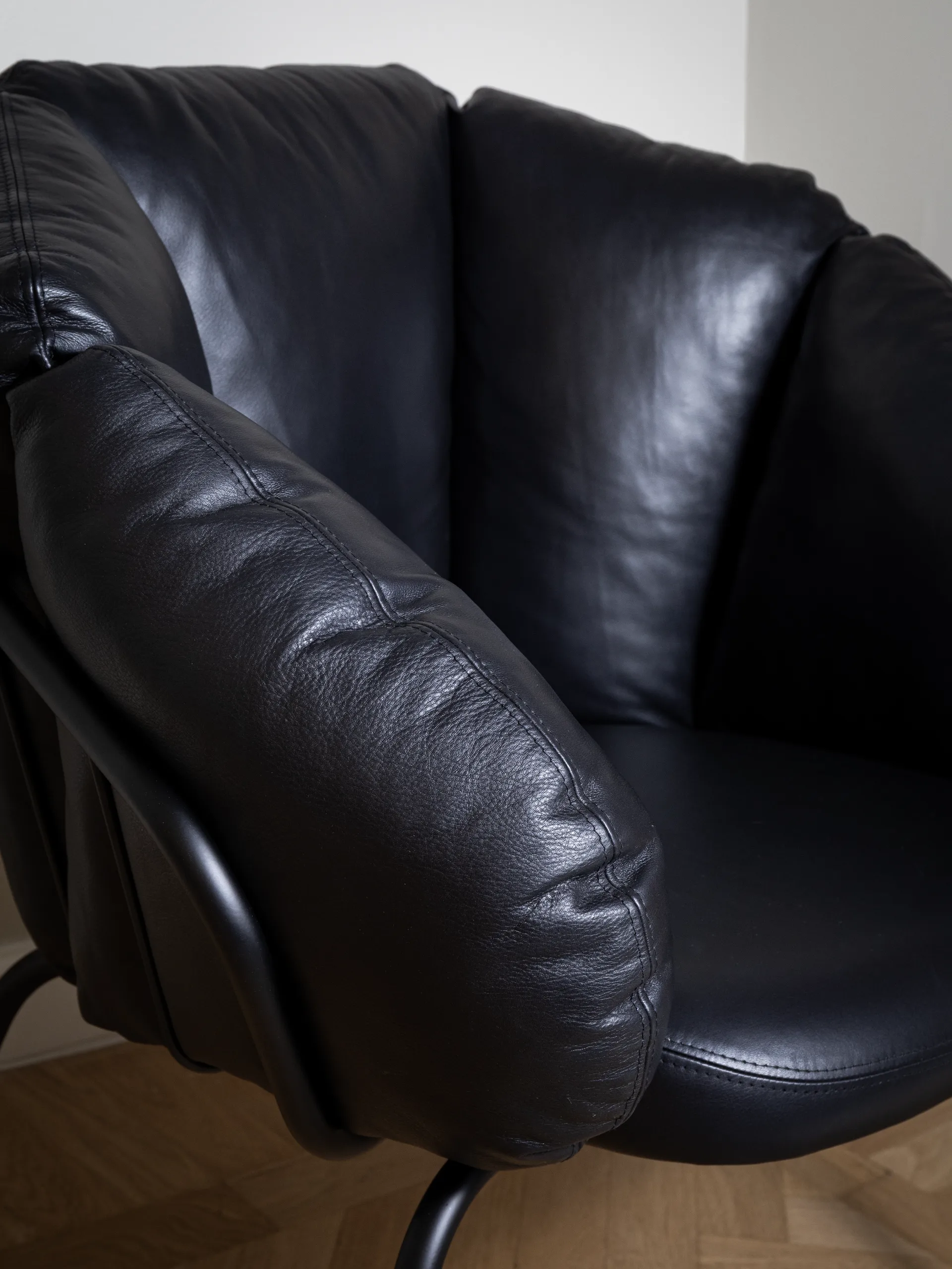 Same Easy fauteuil, Black Maze