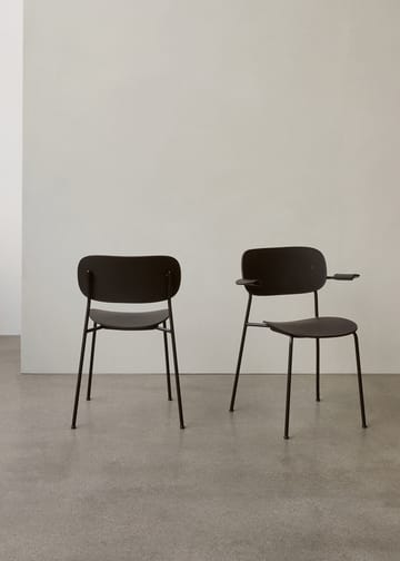 Co eettafelstoel met armleuningen - Zwart-kunststof - MENU
